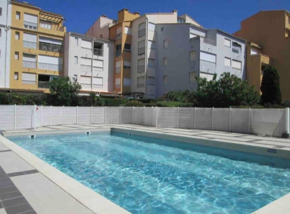 Studio - Residence Avec Piscine 아그 외부 사진